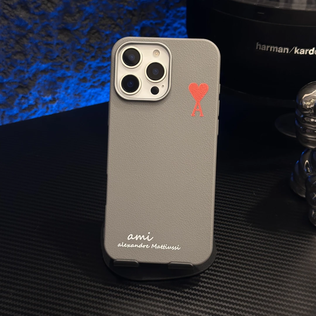 电镀皮质ami爱心适用iphone16手机壳14情侣13promax潮牌12苹果15