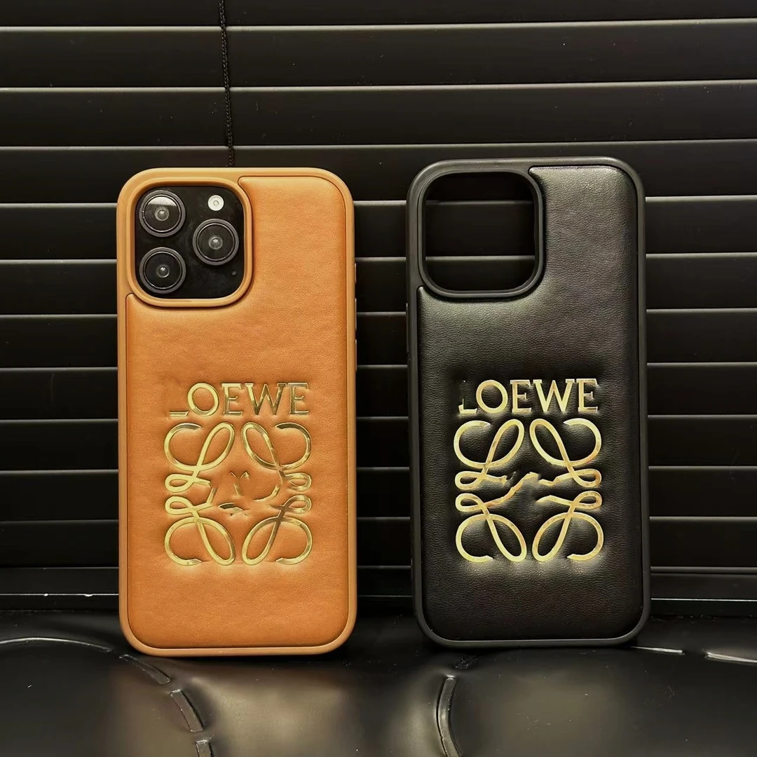 轻奢大牌高级皮质适用苹果16promax手机壳iPhone15网红14潮高端