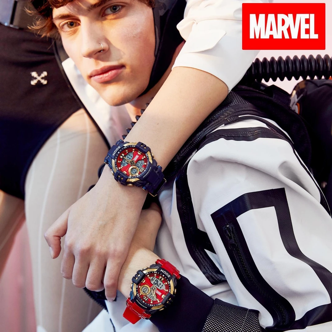 漫威联名钢铁侠手表男款学生时尚防水运动青少年高端电子表