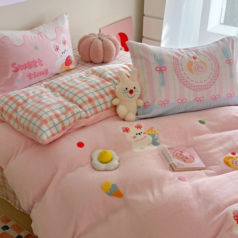 加厚牛奶绒四件套毛巾绣冬季保暖成人卡通套件小清新床上用品