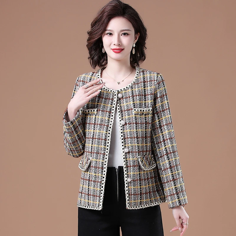 2024新款年轻妈妈春装小香风外套时尚洋气中年女士春秋短款上衣服