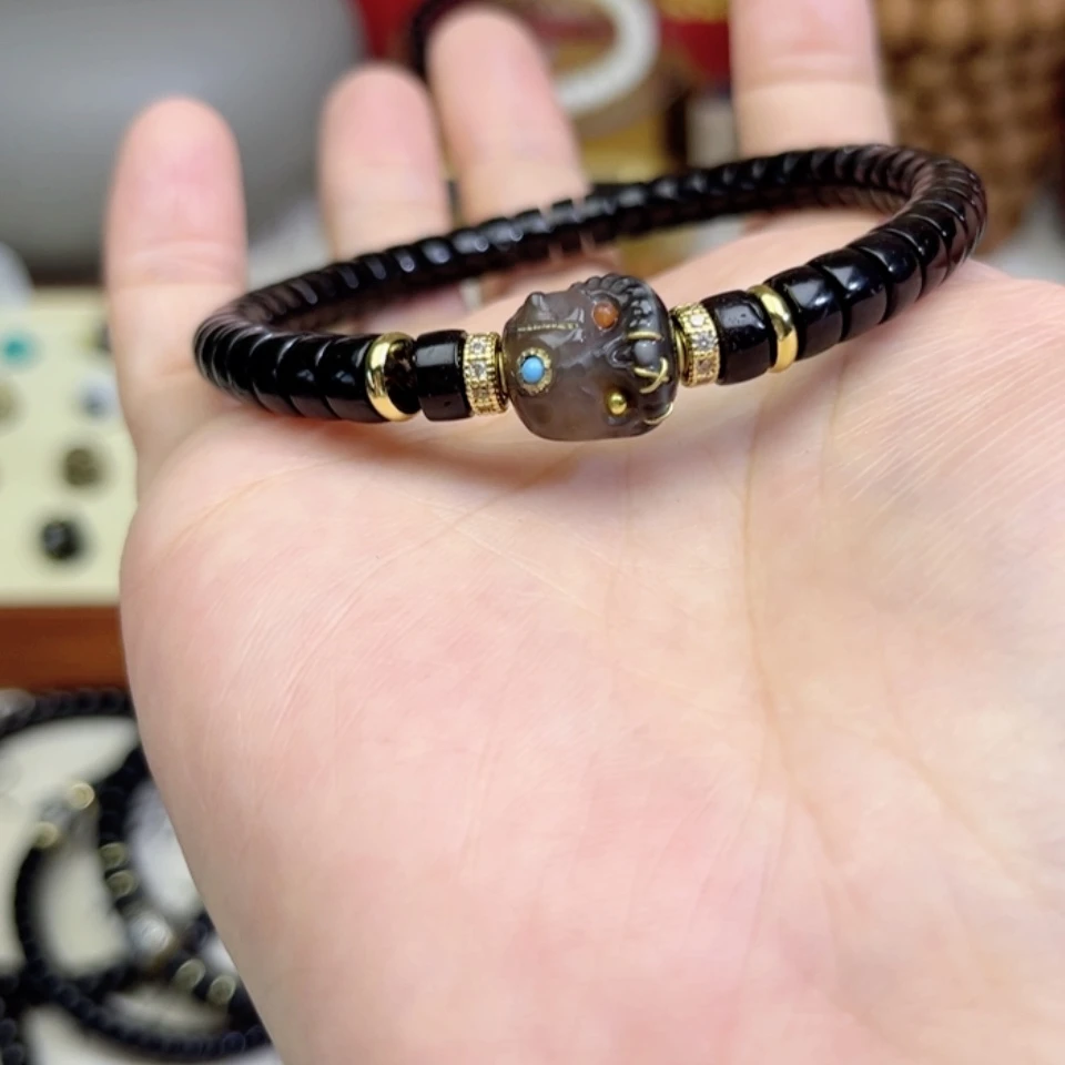 【闪购商品】椰蒂吊坠阿呆