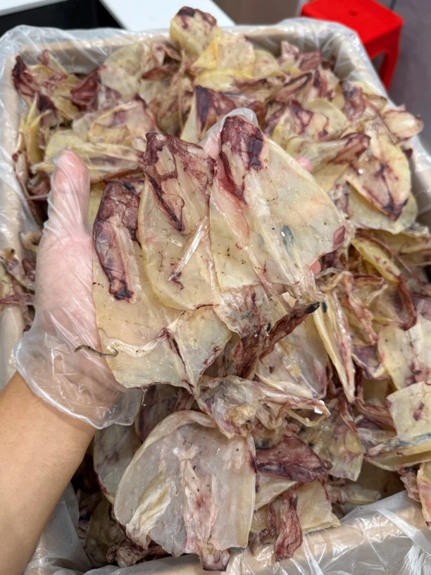 闽南特产新鲜开管鱿鱼干小管干大号