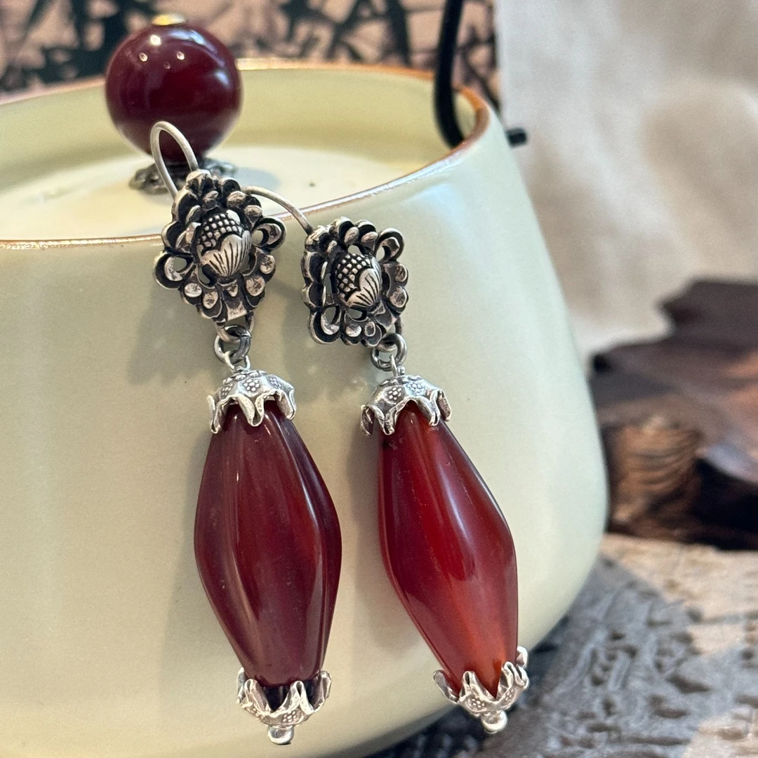 <一禅兄>S925银菱形花苞耳钩红玛瑙（颜色有深浅）橄榄型瓜珠耳环