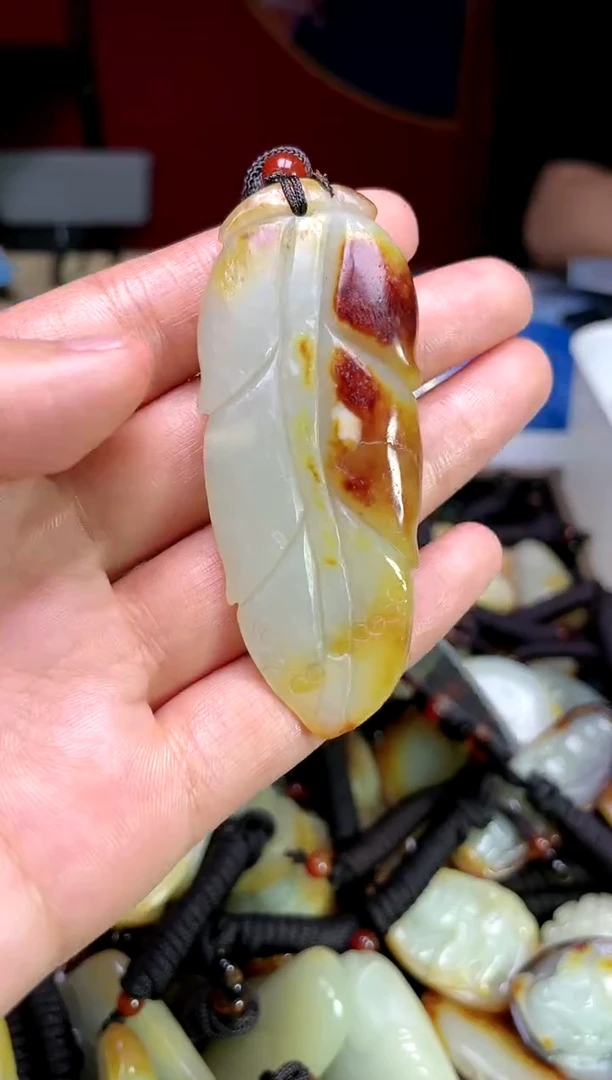 【闪购商品】和田玉颈饰未镶嵌131