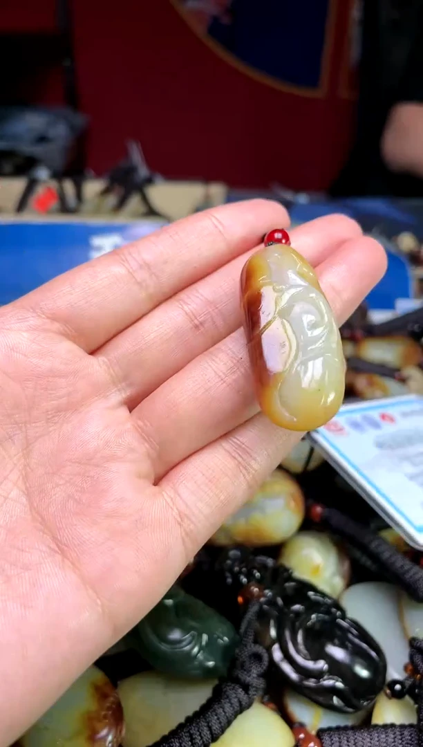 【闪购商品】和田玉颈饰未镶嵌1