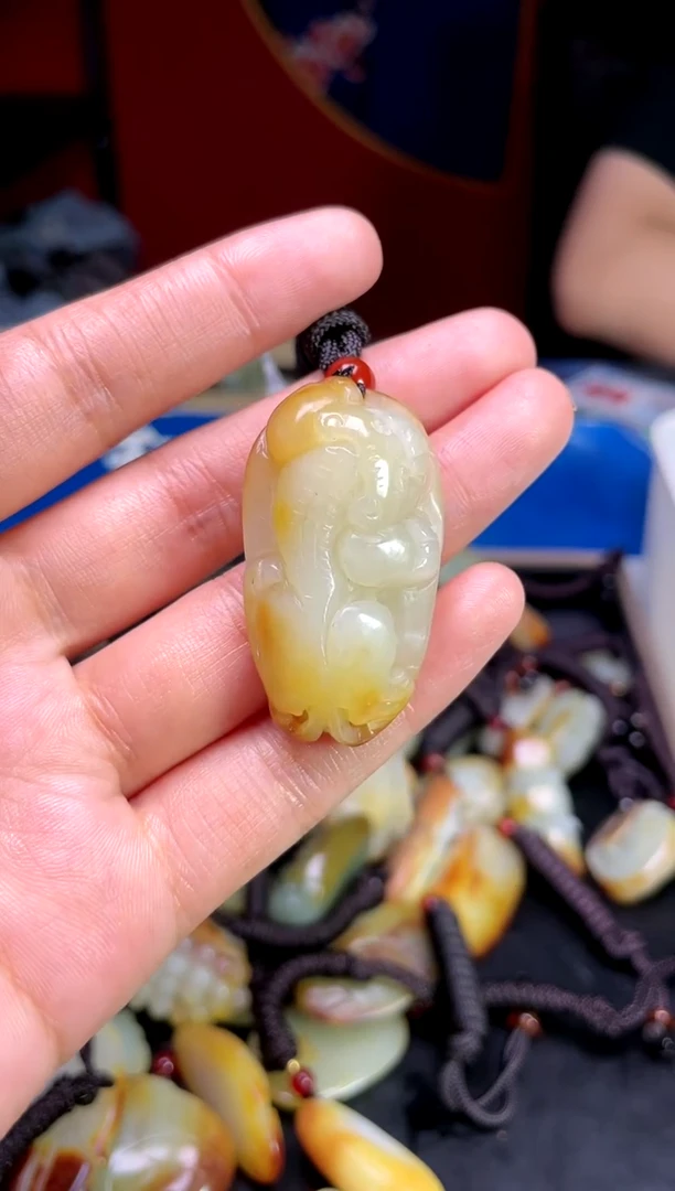 【闪购商品】和田玉颈饰未镶嵌1313