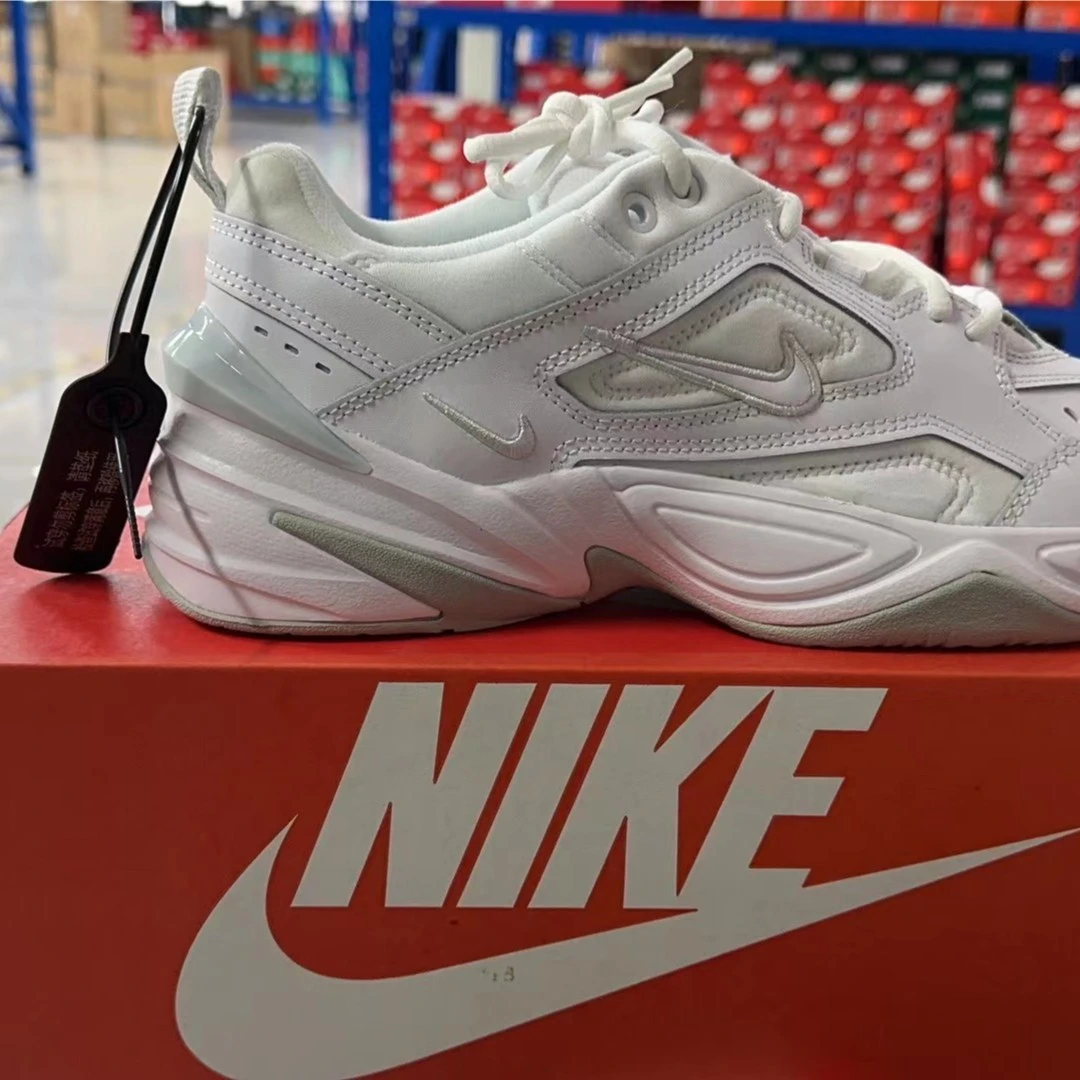 【微瑕慎拍】耐克休闲鞋白色 AV4789-101-44(有点长短,鞋口有点脏)