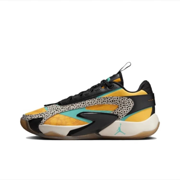 【瑕疵慎拍】NIKE耐克东契奇2训练篮球鞋FQ9046-800-40(轻微试穿)
