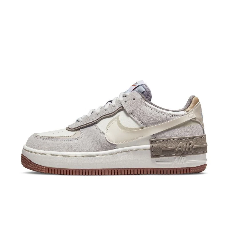 Nike/耐克 AF1 Shadow女子雾灰低帮解构空军一号板鞋 DO7449-111