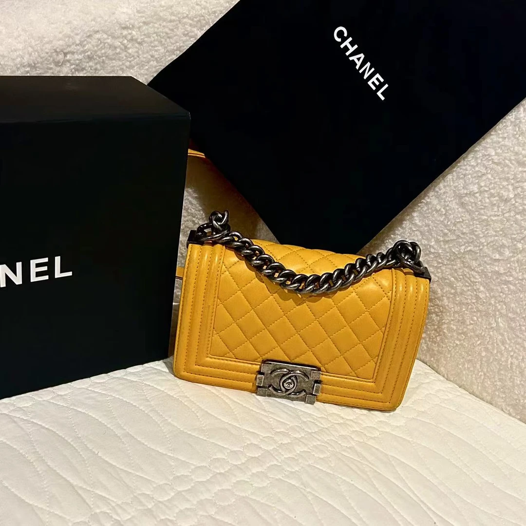 95新 Chanel/香奈儿 香奈儿小号leboy斜挎单肩包/98新