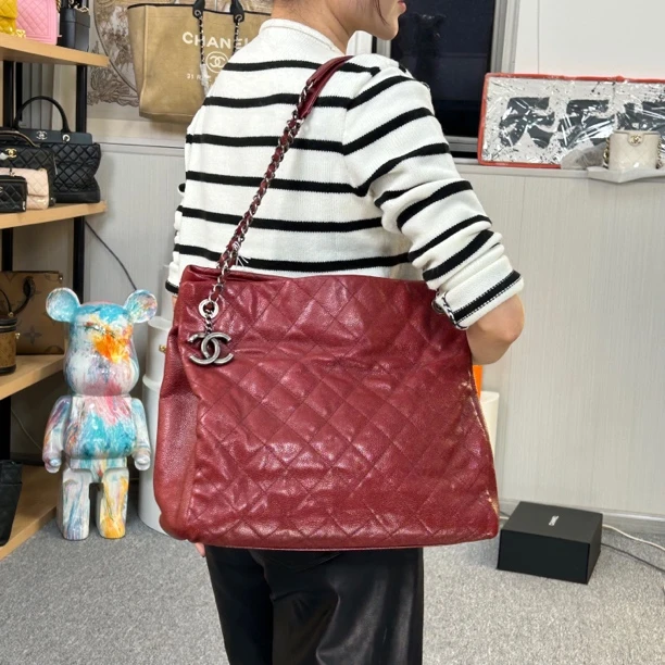 95新 Chanel/香奈儿 多多奢品香奈儿托特包/98新