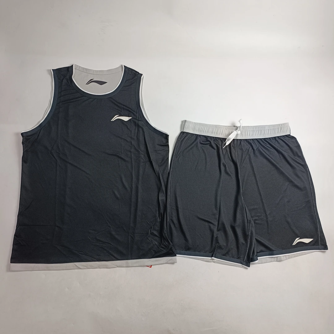 LI-NING/李宁男子专业篮球系列运动短裤背心舒适透气套装AATS101