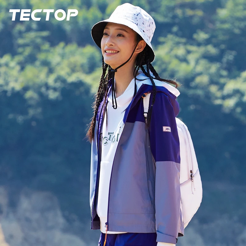TECTOP/探拓舒适简约防风耐磨女子休闲运动冲锋衣外套1311150CF