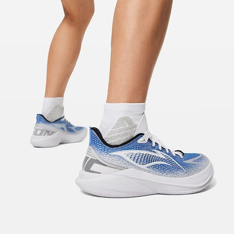 李宁篮球鞋音速12 V2低帮男鞋2024款轻量高回弹运动鞋ABAU027-B品