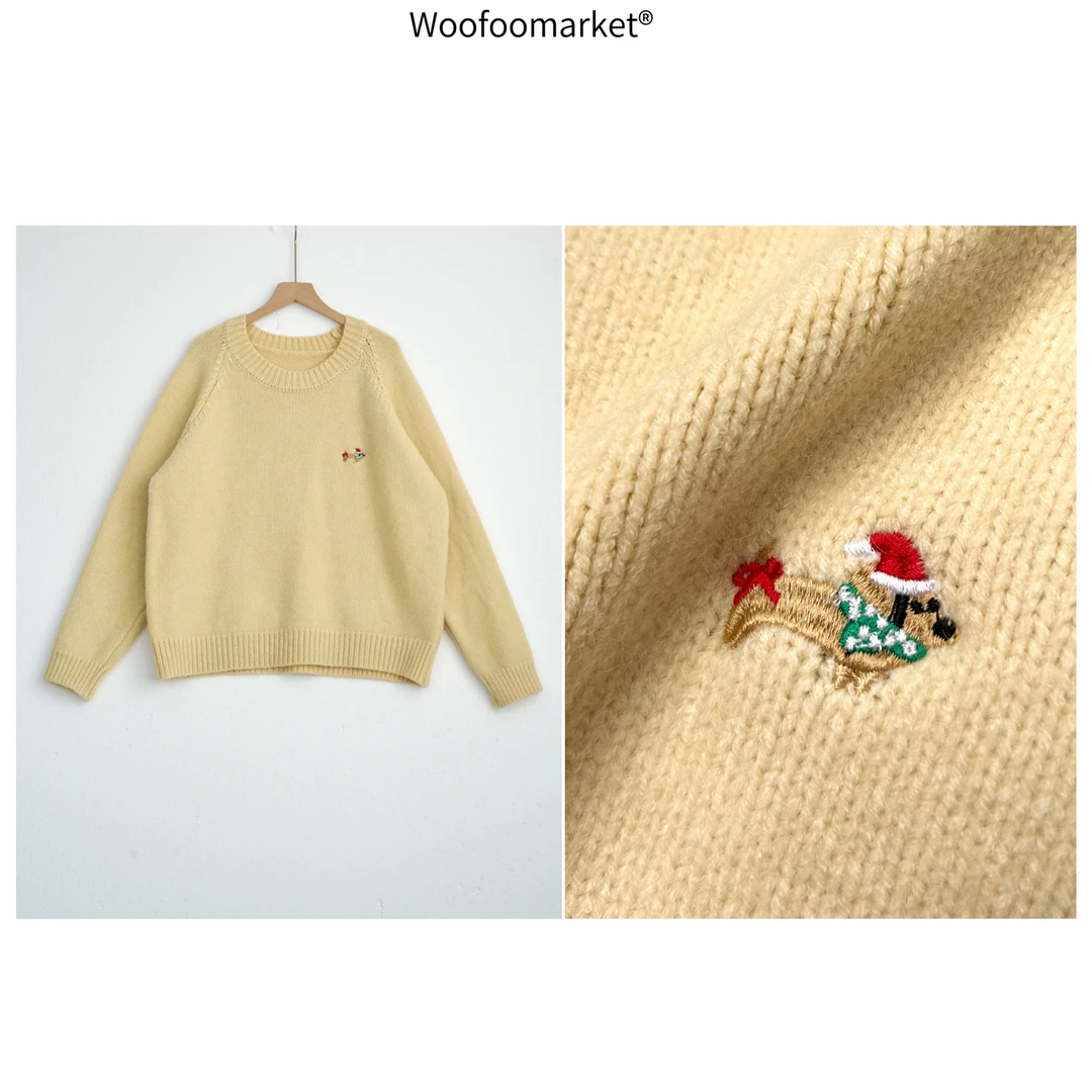 【海街日集】圣诞腊肠狗~刺绣红色圆领毛衣女秋冬小个子 MY428
