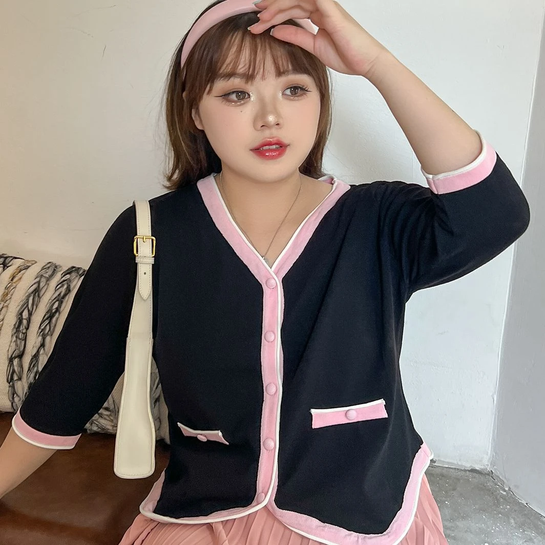 147大码/2023年春季新款女装微胖mm妹妹显瘦遮肉撞色v领针织衫