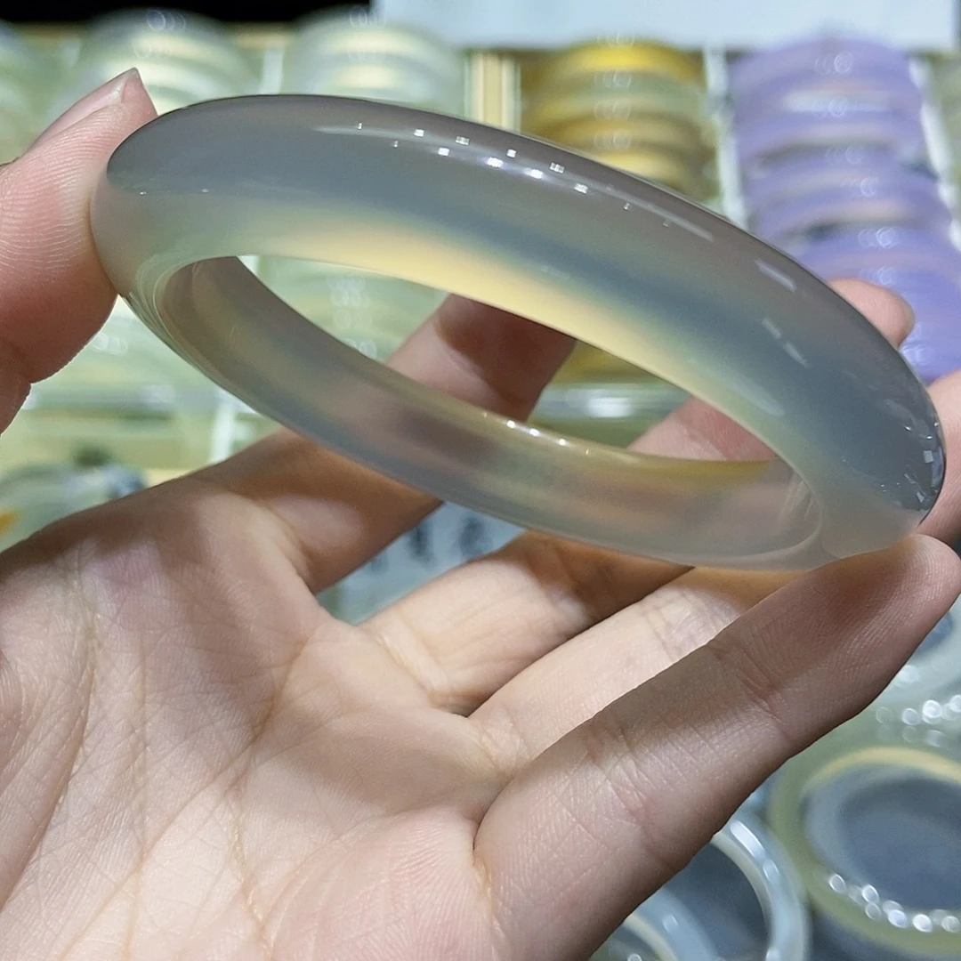 玛瑙/玉髓手镯未镶嵌026圈58.3