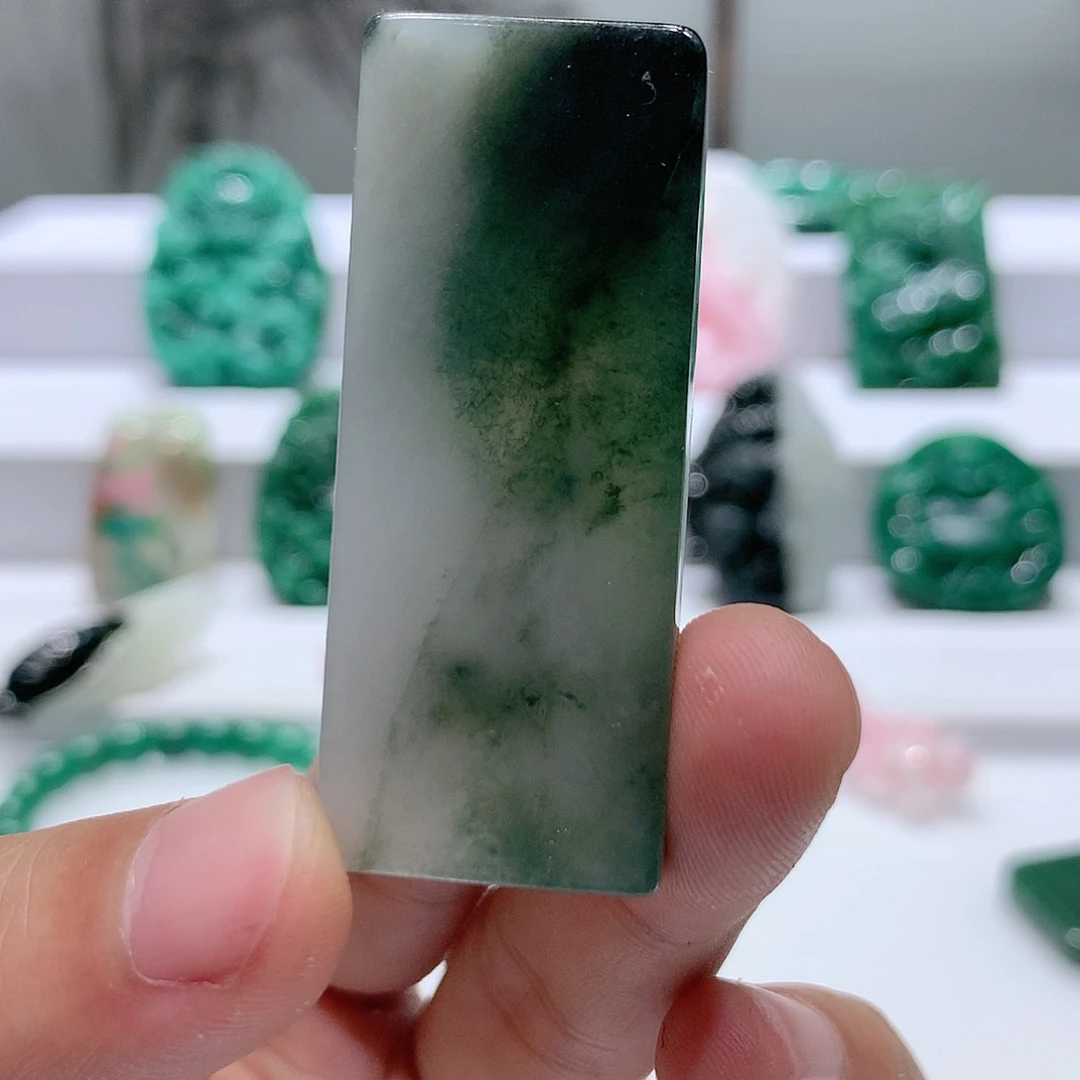 独山玉挂件未镶嵌