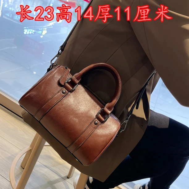 GESUNRY新款波士顿枕头包百搭真皮女包手提包油蜡皮单肩斜挎包