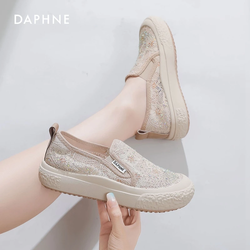 达芙妮2025休闲时尚鞋女式透气小香风户外百搭秋季圆头系带休闲鞋