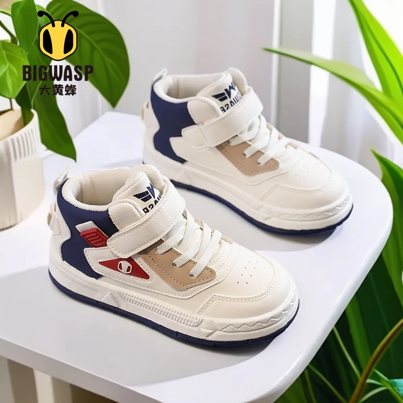 大黄蜂童鞋男女童2024秋季新款儿童高帮板鞋防滑校园跑步运动鞋潮