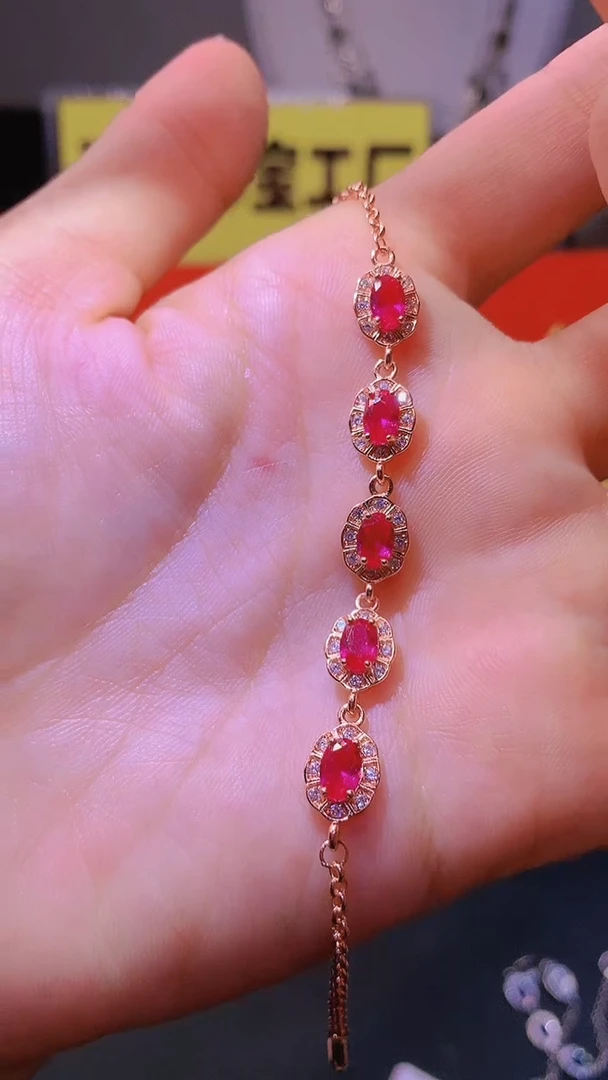 【闪购商品】红宝石手链银S925镶嵌1111