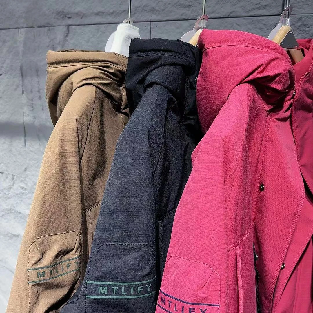 685-686 素劲4 登山保暖羽绒服潮牌时尚 YR21636 G888