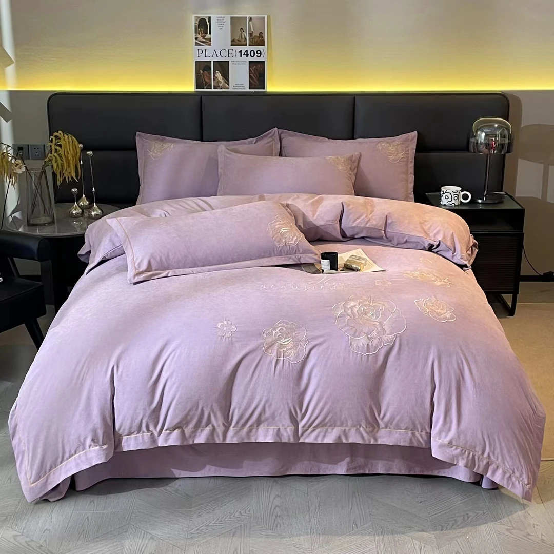 【四季玫瑰】轻奢高档原棉斜纹棉四件套被套时尚绣花纯色床单