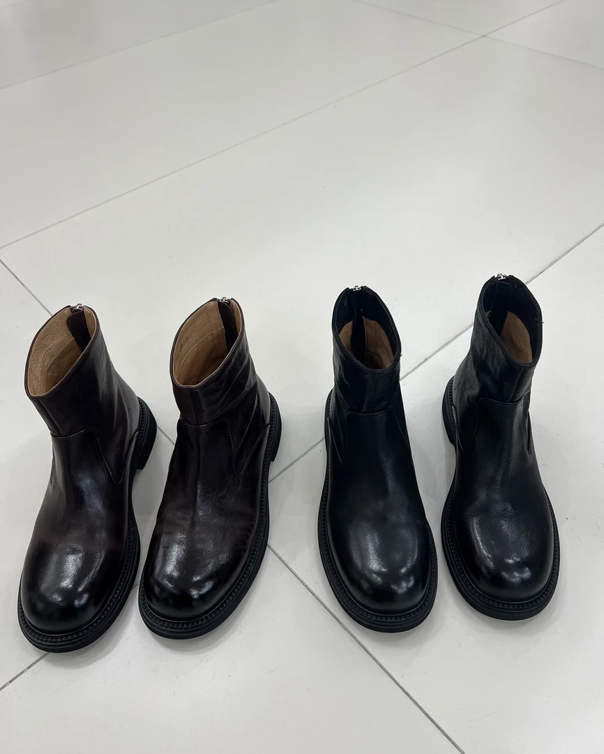 冬款复古后拉链舒适圆头短靴