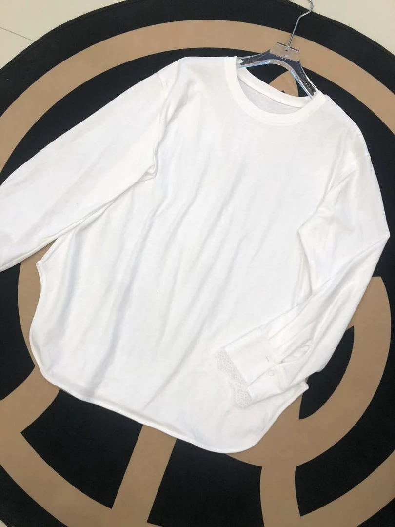 设计感百搭蕾丝拼接袖下摆弧形打底T恤