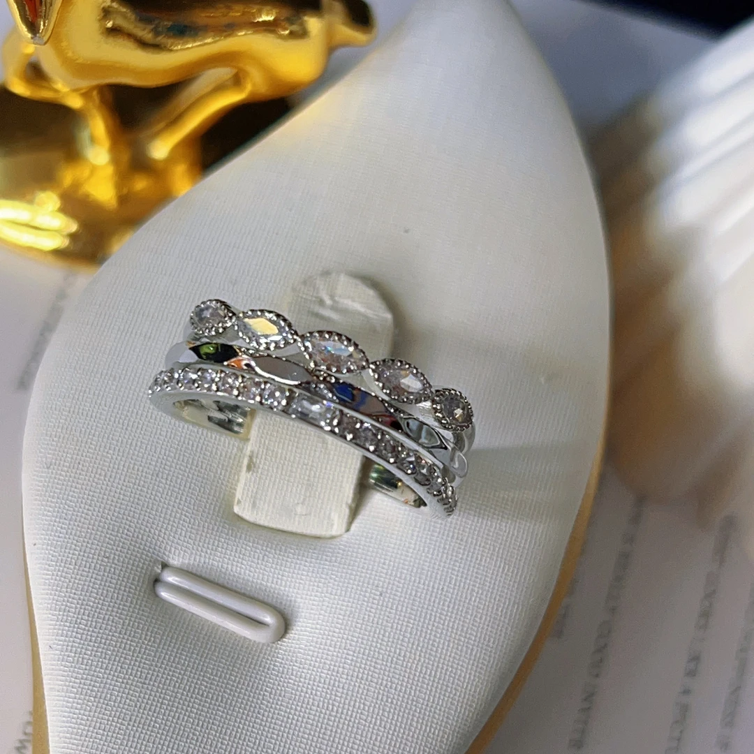 钛钢合成锆石戒指 哈尼西牧铜合金时尚戒指#0007296