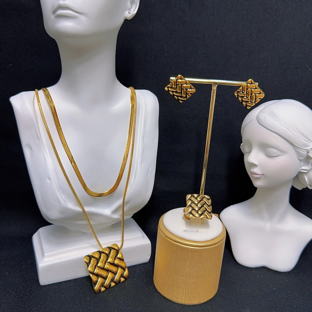 钛钢项链 哈尼西牧钛钢素款时尚三件套#0005351