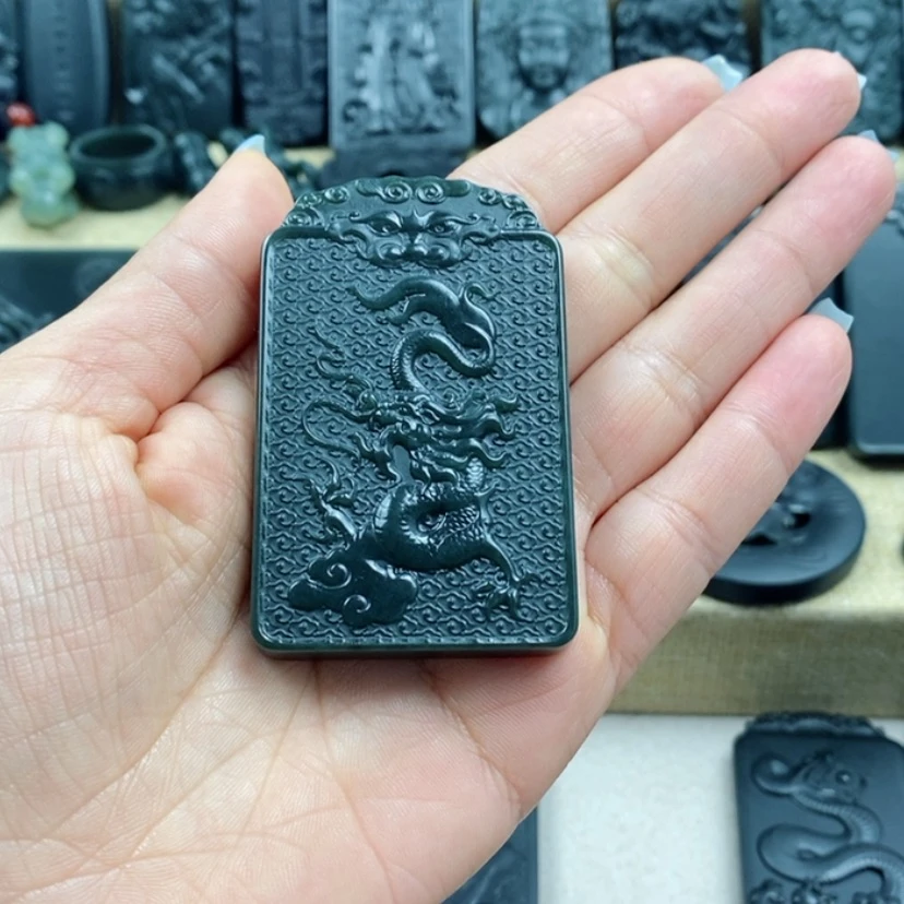 【闪购商品】和田玉（青玉）颈饰未镶嵌三**九