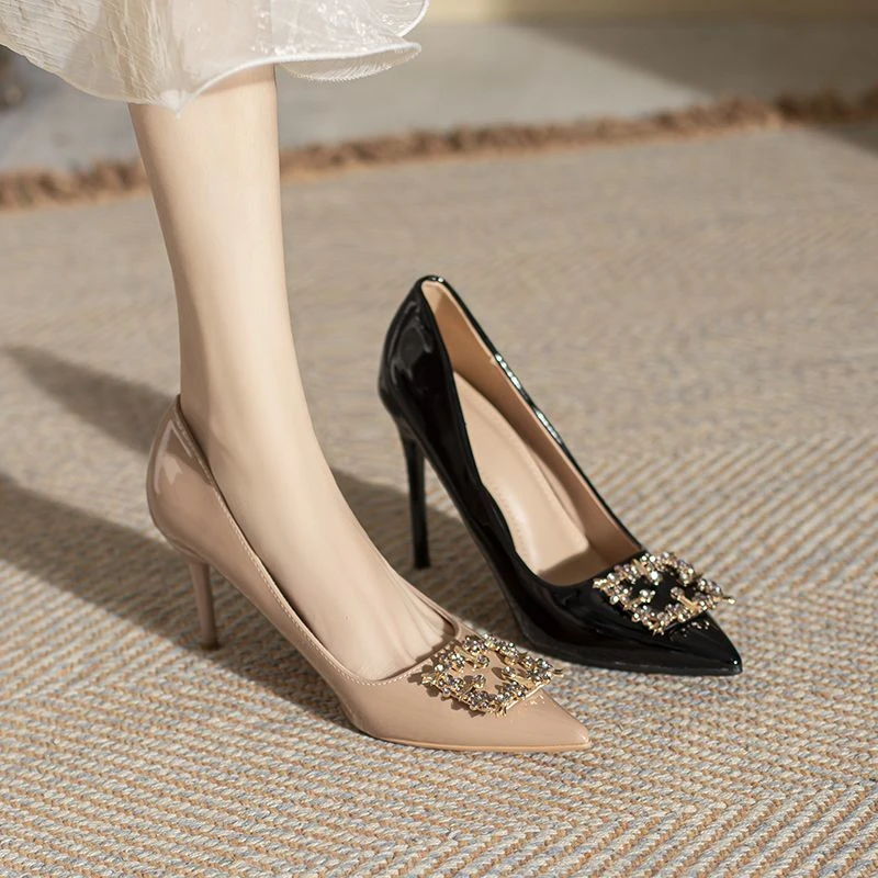 法式水钻侧空高跟鞋女秋季新款细跟气质尖头性感浅口一脚蹬单鞋女