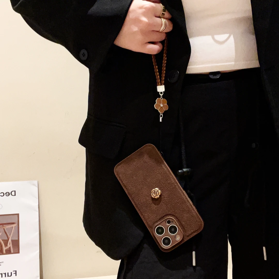 苹果/华为/OPPO/VIVO/小米手机壳美拉德高级感月坑纹山茶花定制款