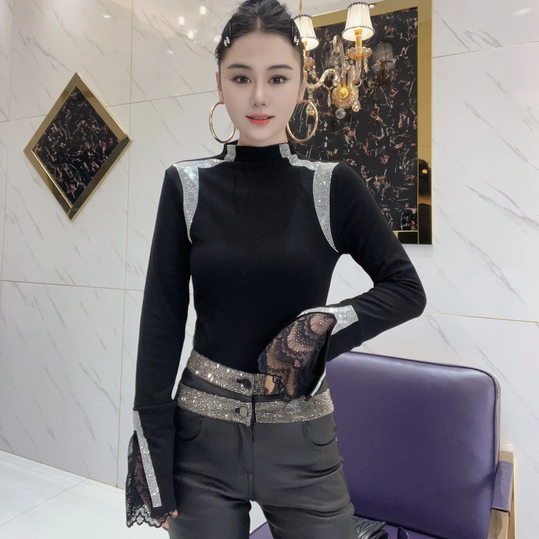 新品首发 JUAN 新款时尚气质拼钻袖口蕾丝上衣23911#