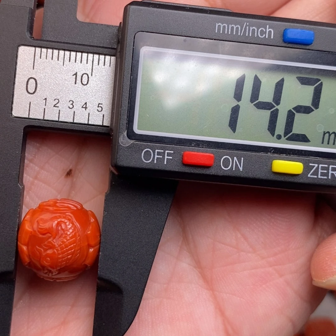 南红玛瑙配饰未镶嵌微瑕