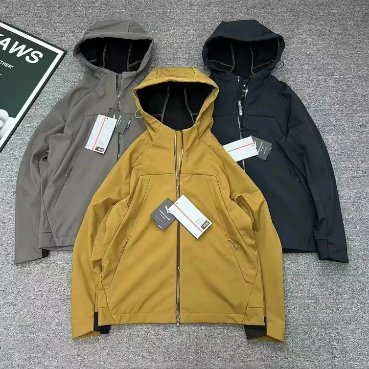 三防面料 男女防风防水连帽冲锋衣秋冬保暖外套 23011（053软壳）