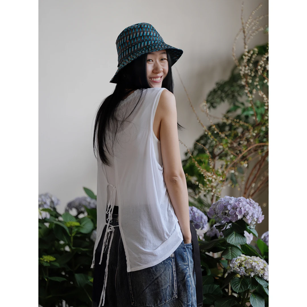 几见 原创设计夏纯色无袖棉背心内搭打底宽松复古透气小众W32269