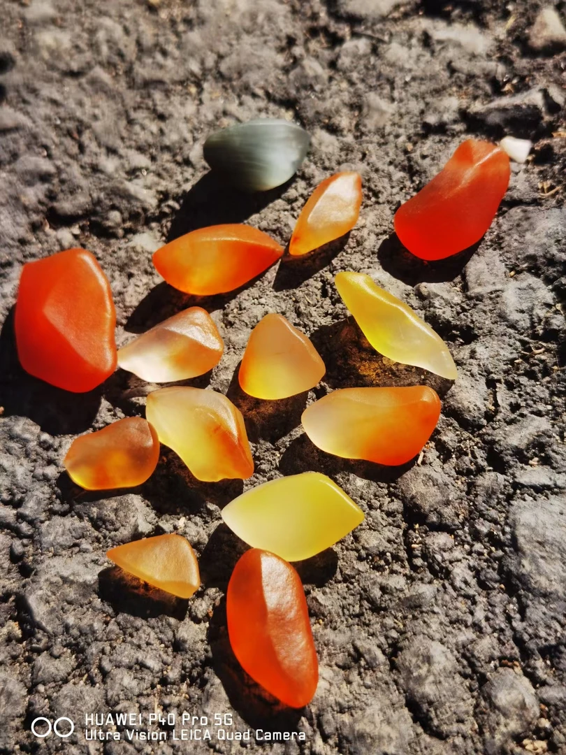 新疆彩石彩玉金丝玉宝石光鱼缸造景盆景园艺