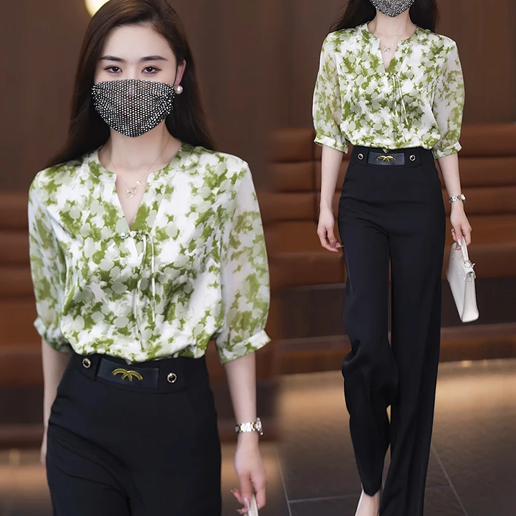 夏季新款时尚气质碎花上衣女士减龄小香风短袖洋气衬衫