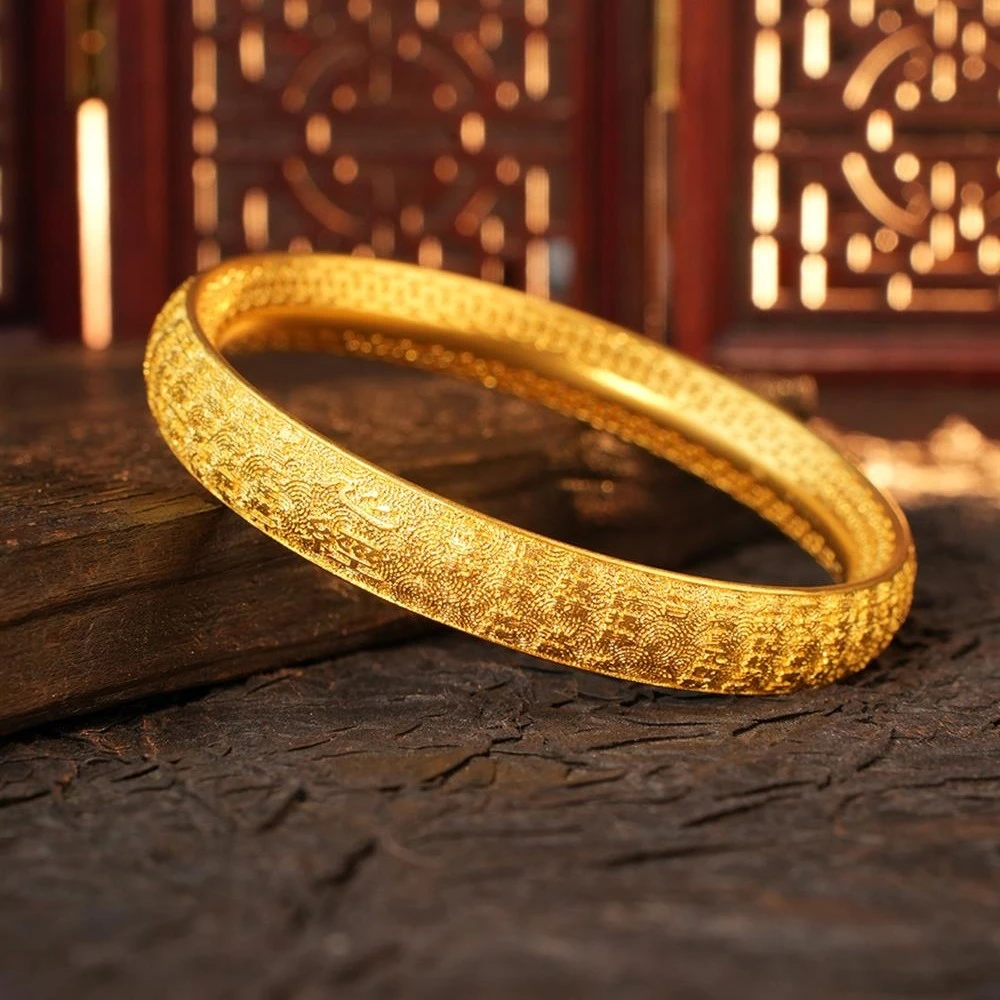 ZOCAI/佐卡伊【传世之美】古法黄金镂空錾刻足金999云纹心经手镯