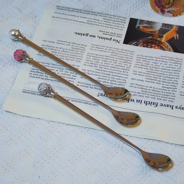 轻奢珍珠镶钻不锈钢勺创意冰勺咖啡勺雪糕勺两支礼盒装