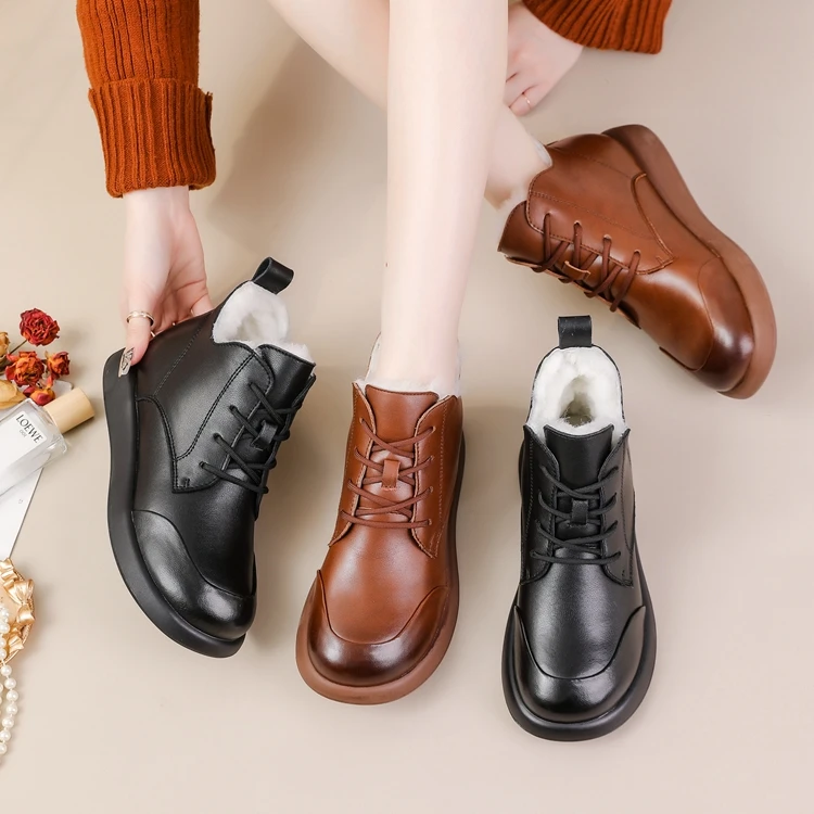 80361真皮2023年秋冬新款女鞋平底舒适秋冬休闲短靴