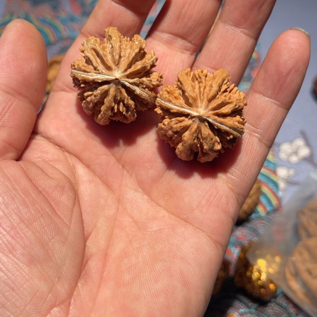 【闪购商品】文玩核桃吊坠从**心