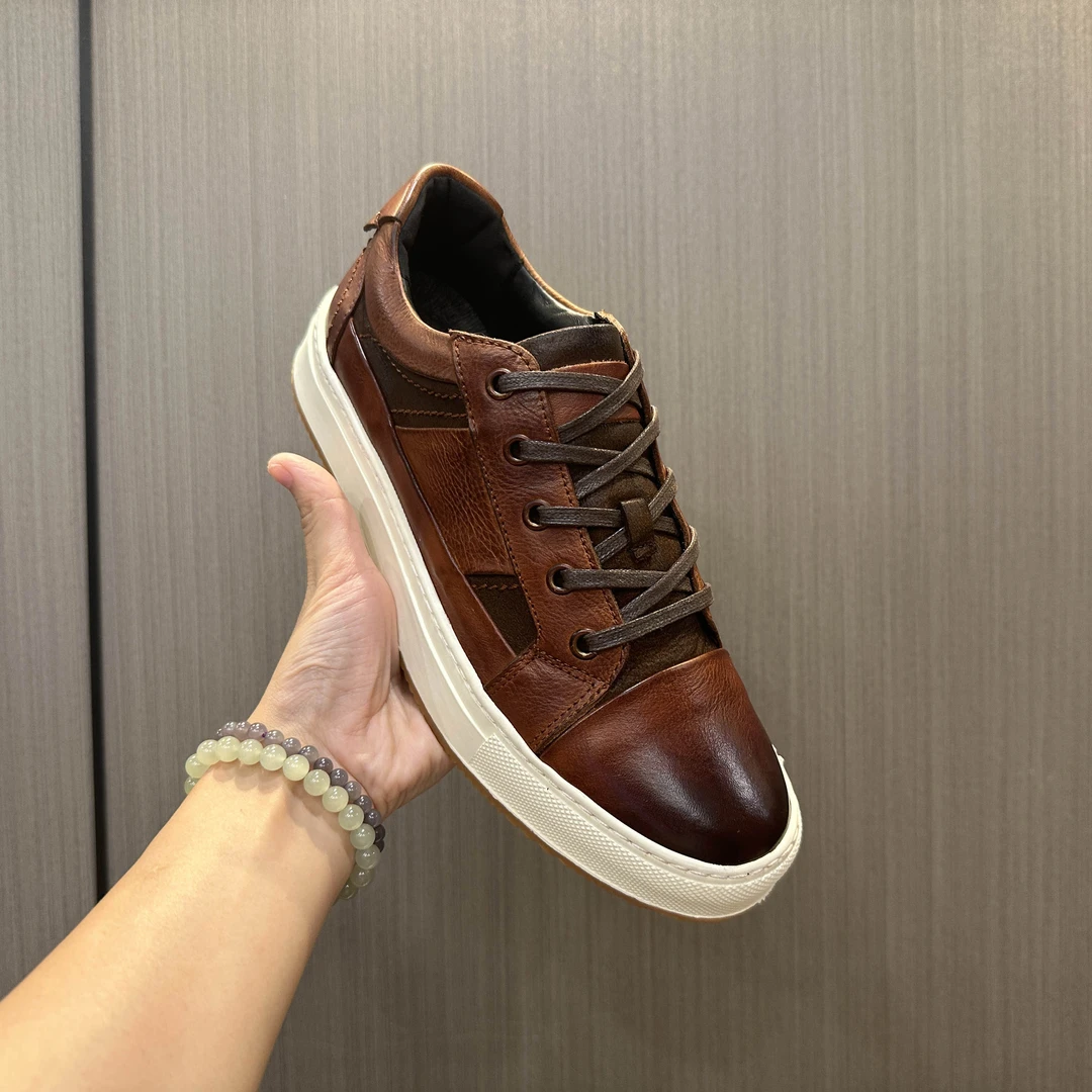 2024秋冬季男士真皮手工擦色休闲鞋百搭时尚潮韩板鞋低帮复古运动