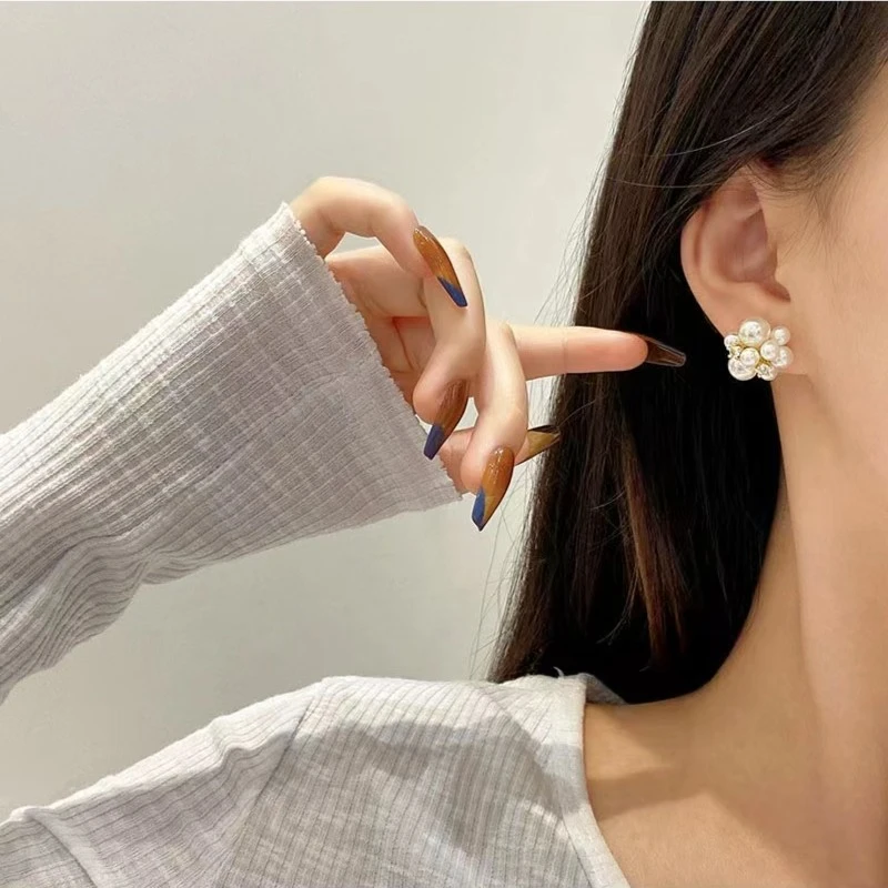 檀亿 铜合金耳饰 【全城热恋】手工小香风通勤百搭甜美耳钉582
