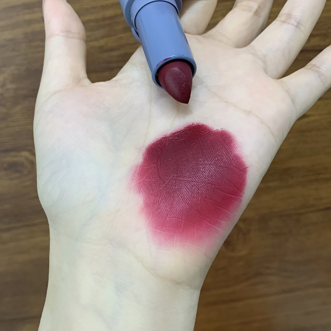 车厘子色显白口红哑光唇膏女生黄皮显白不掉色显气质不易沾杯口红