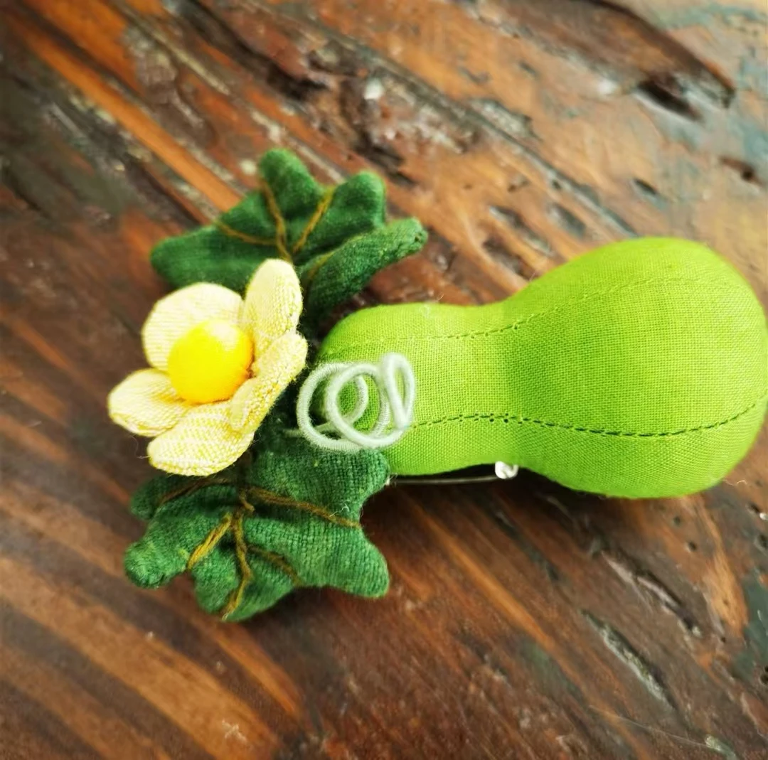 杨老师布艺 葫芦胸针